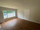 111 Berry St - Photo 4
