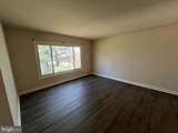 105 Berry St - Photo 8