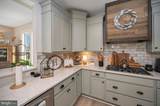 11001 Waterstone Pl - Photo 33