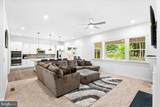 8627 Fleetwood Dr - Photo 12