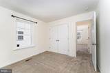 10407 Spotswood Dr - Photo 32