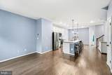2444 Drake Ln - Photo 3
