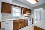 322 Clay St - Photo 15