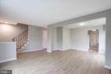 322 Clay St - Photo 3