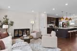207 Scarlet Maple Ln - Photo 10