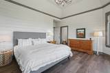 504 Airport Dr - Photo 30