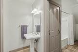 504 Airport Dr - Photo 41