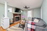 1635 Poes Ln - Photo 5