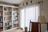1325 Branchlands Dr - Photo 2
