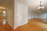 1810 Manor Dr - Photo 13
