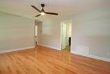 1810 Manor Dr - Photo 19