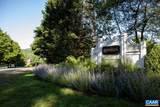 685 Courtyard Ct - Photo 47