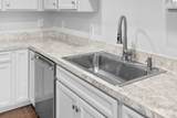4690 Melville St - Photo 8