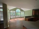 140 Villa Ave - Photo 21