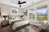 588 Delphine Ave - Photo 14