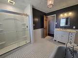 604 Oak Leaf Rd - Photo 18