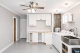 208 Surrey Rd - Photo 24