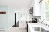 208 Surrey Rd - Photo 7