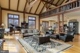 9425 Blackpond Ln - Photo 12