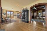9425 Blackpond Ln - Photo 13