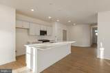 505 Bayberry Ln - Photo 5