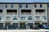 915 Salamander St - Photo 3