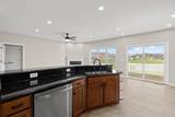 320 Petros Dr - Photo 20