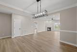 320 Petros Dr - Photo 9