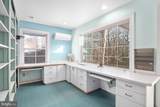 4004 Longwood Dr - Photo 16