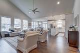 602 Byward St - Photo 10