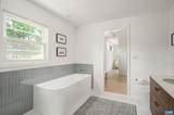 1007 Saint Clair Ave - Photo 31