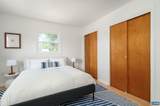 1007 Saint Clair Ave - Photo 33