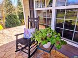2 Forest Ct - Photo 4