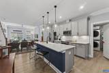 521 Crimson St - Photo 9
