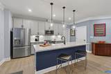 521 Crimson St - Photo 3