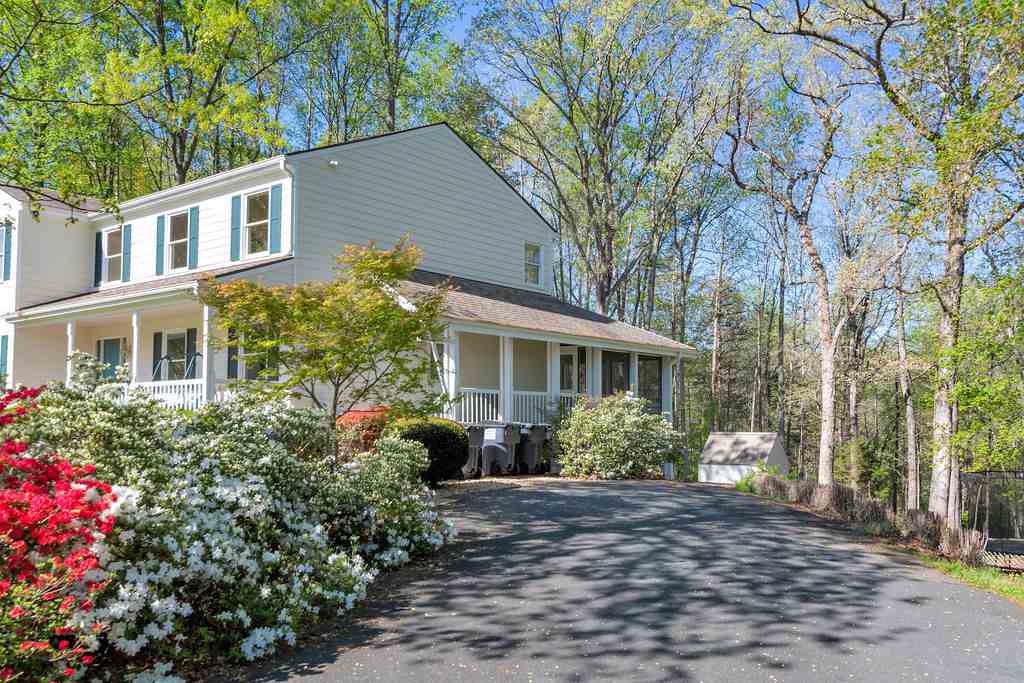 2530 Wyngate Rd - Photo 1
