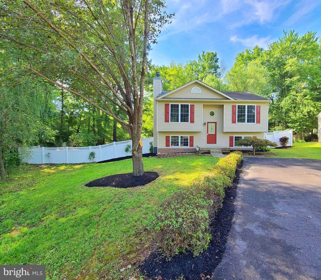 7706 Wellington Glen Dr - Photo 1
