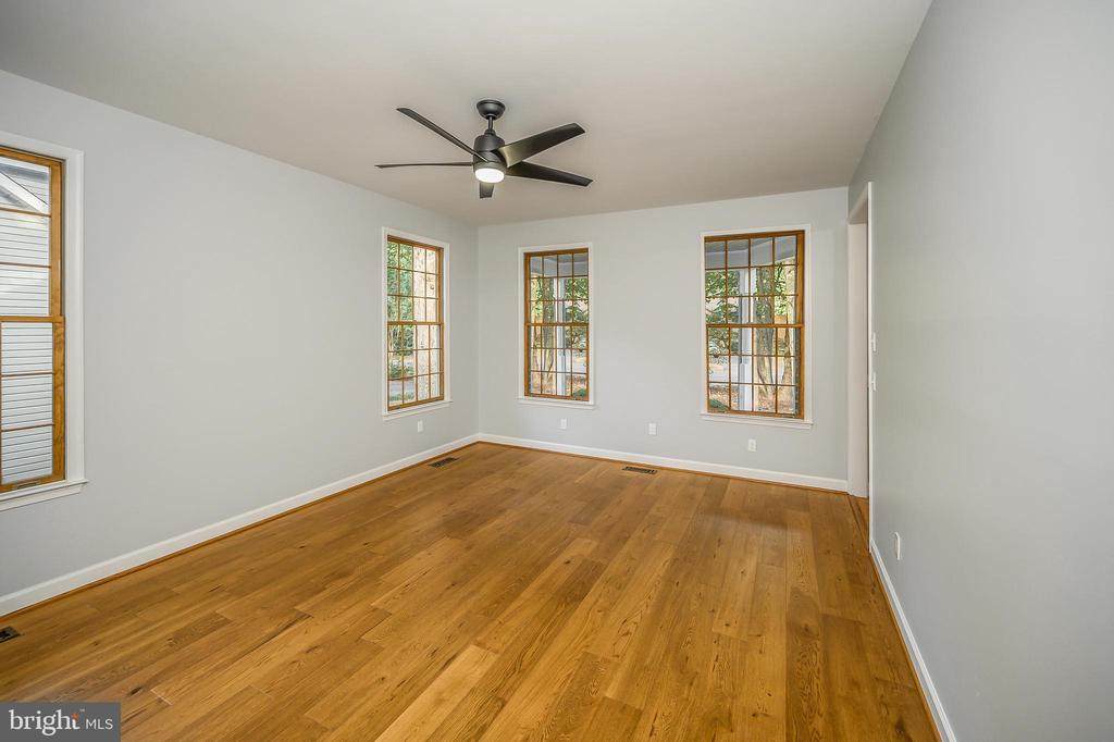 204 Westover Pkwy - Photo 1