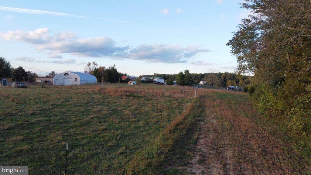 6245 Little Acres Ln - Photo 1