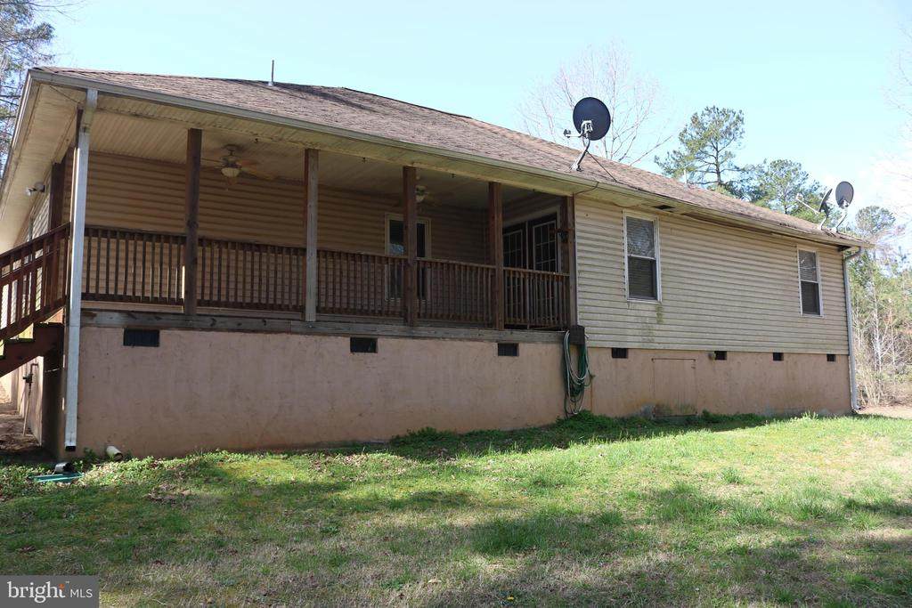 1305 Eastham Rd - Photo 1