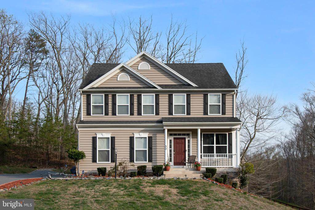 32 Noel Dr - Photo 1