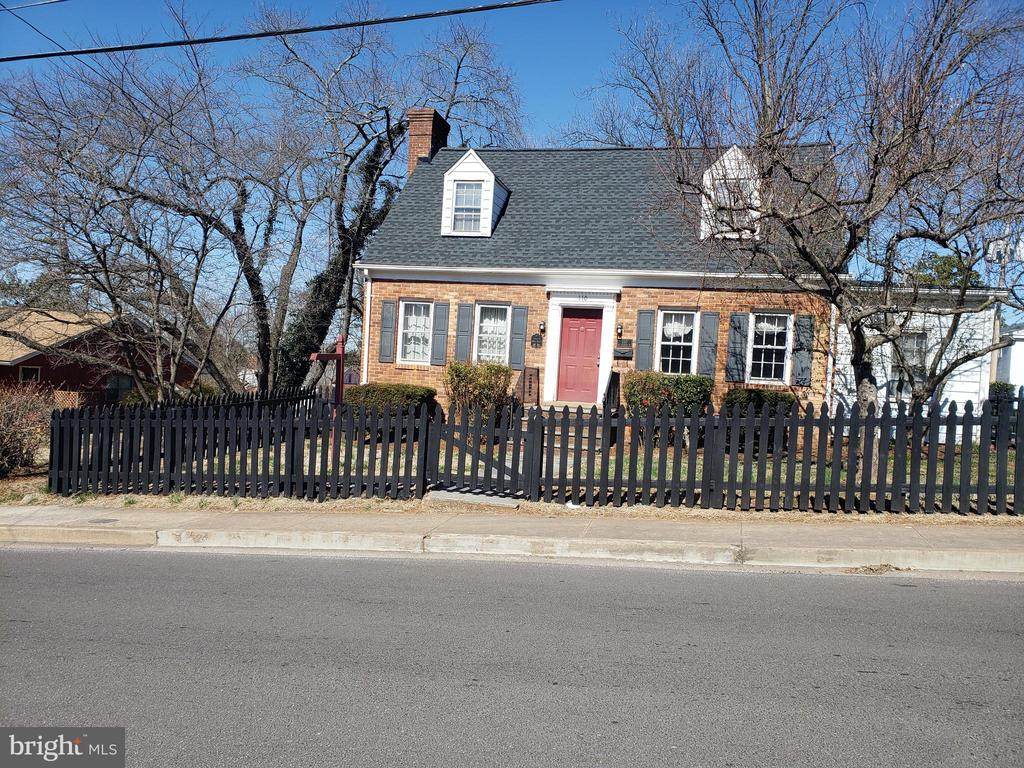 110 Scanlon St - Photo 1