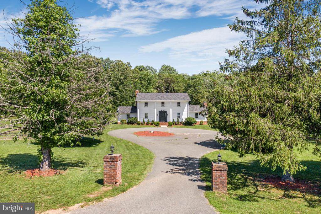 1410 Dusty Rd - Photo 1