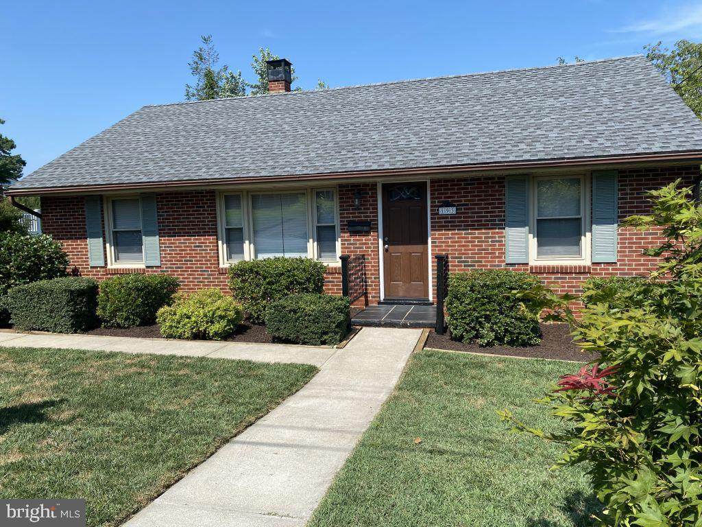 193 Burgess St - Photo 1