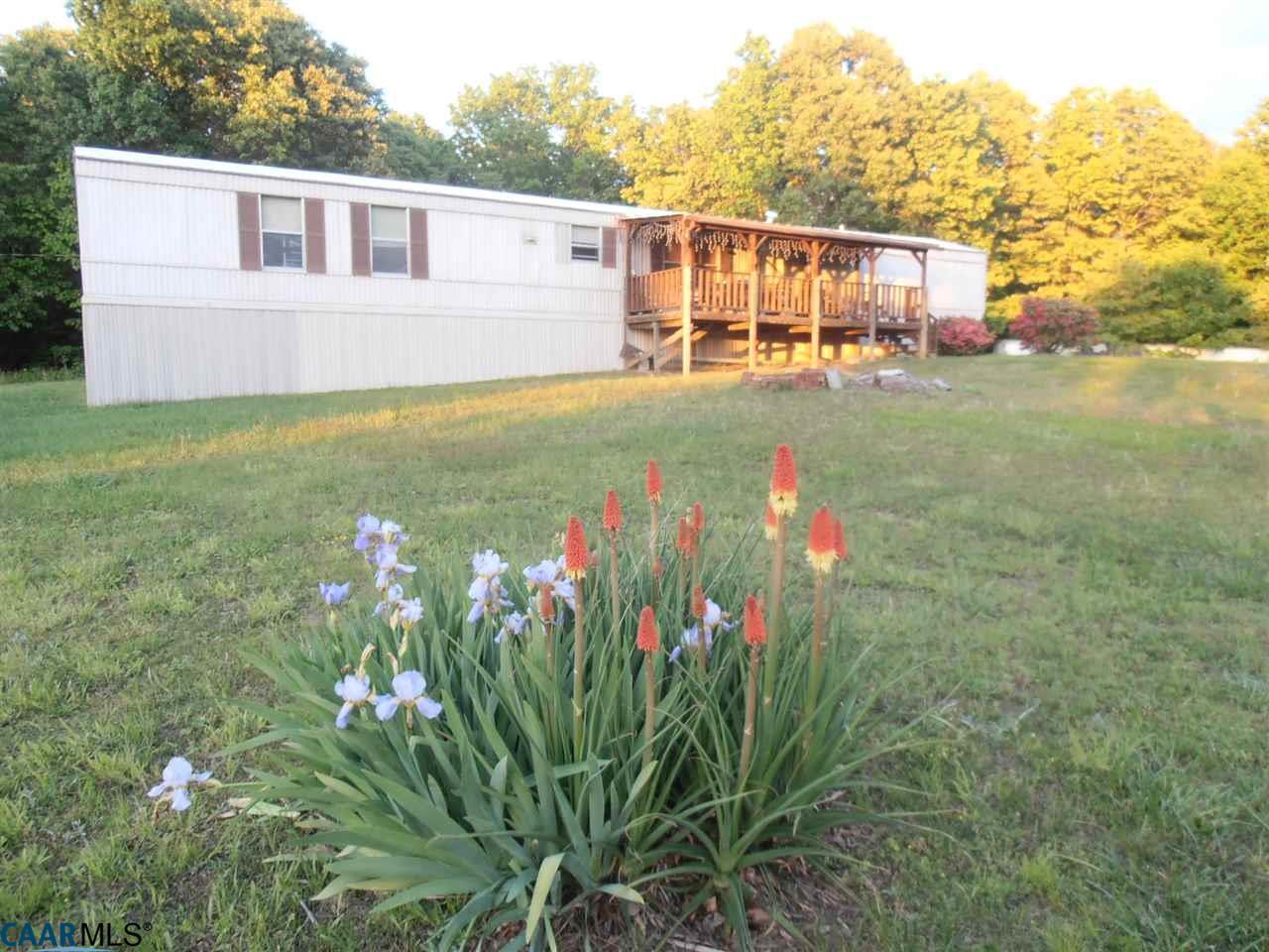 226 Virginia Lee - Photo 1