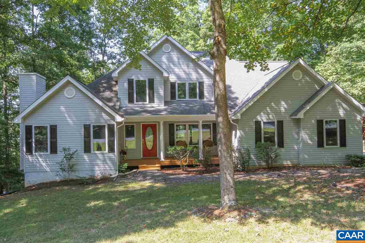 209 Jefferson Dr - Photo 1