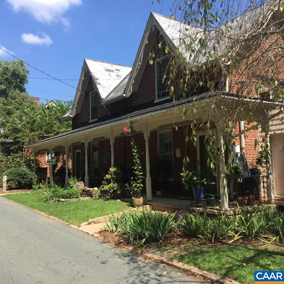 1909 Market St - Photo 1