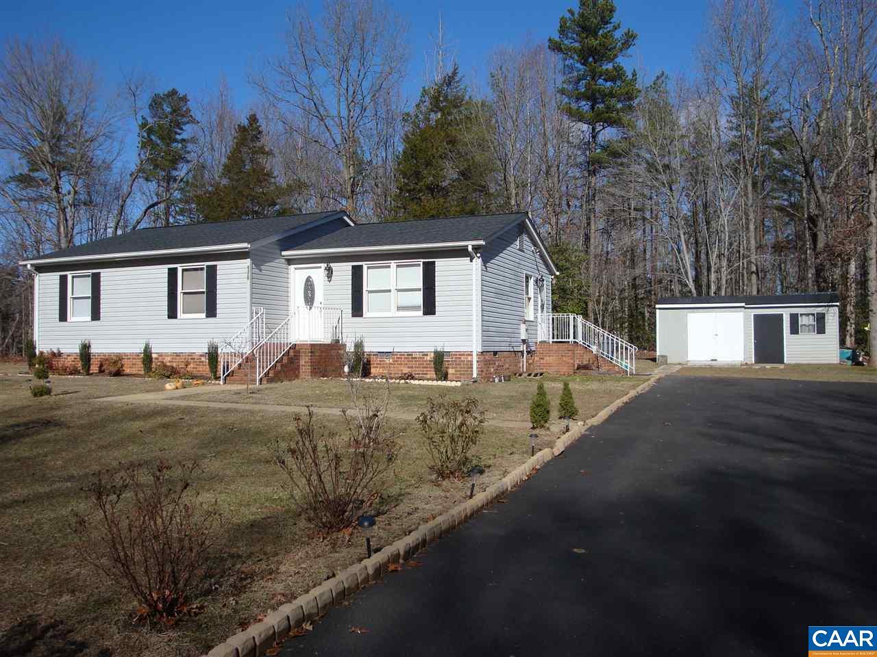 6320 Community House Rd - Photo 1