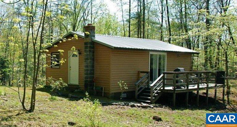 431 Laurel Dr - Photo 1