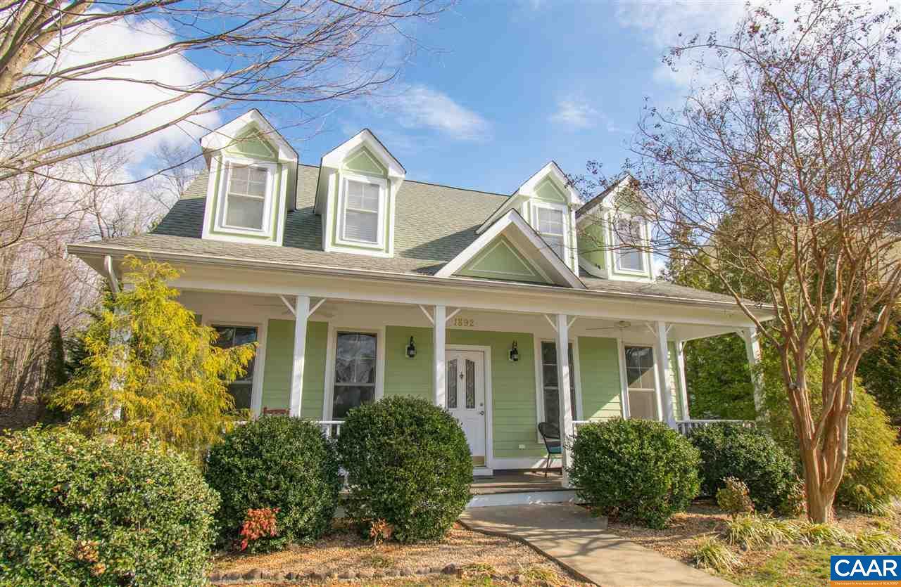 1892 Clay Dr - Photo 1